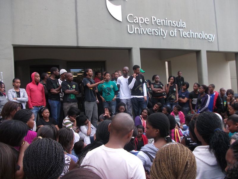 Pan African Student Movement of Azania (PASMA) leaders call for continued protests as almost 1 000 students look on. Photo: Nombulelo Damba West Cape News